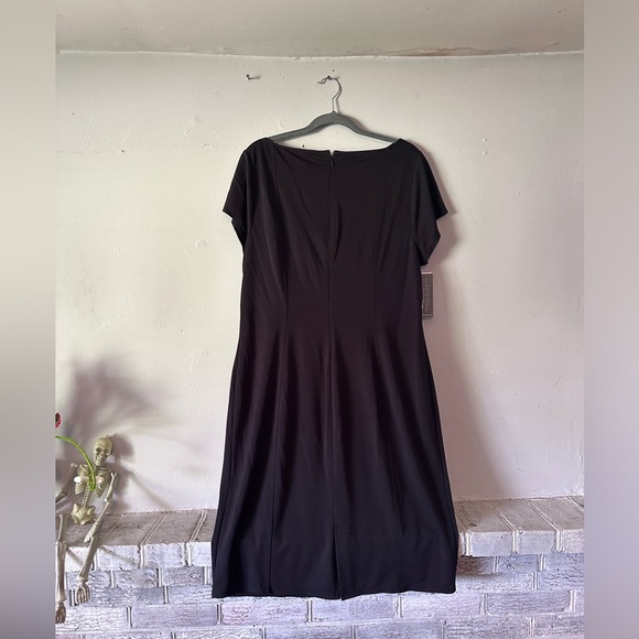 Lane Bryant Twist-Neck Bodycon Dress LBD - Picture 3 of 4